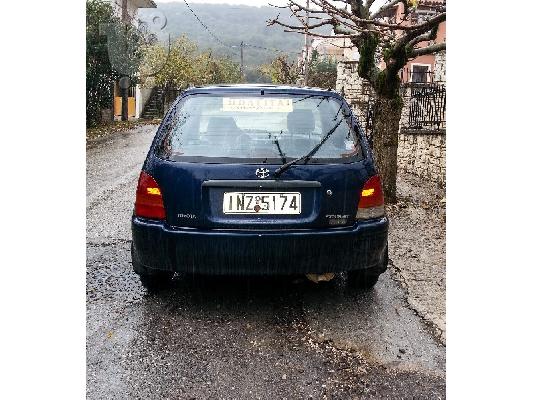 TOYOTA STARLET 